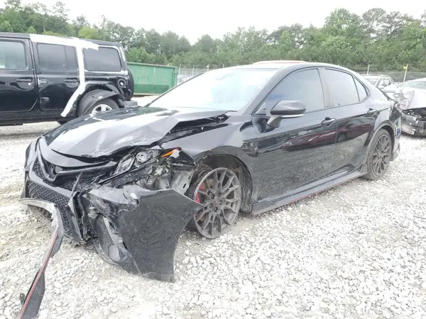4T1KZ1AK2NU062516 2022 TOYOTA CAMRY - Image 1