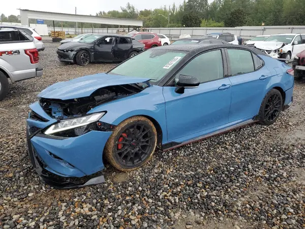 4T1KZ1AK2NU063312 2022 TOYOTA CAMRY - Image 1