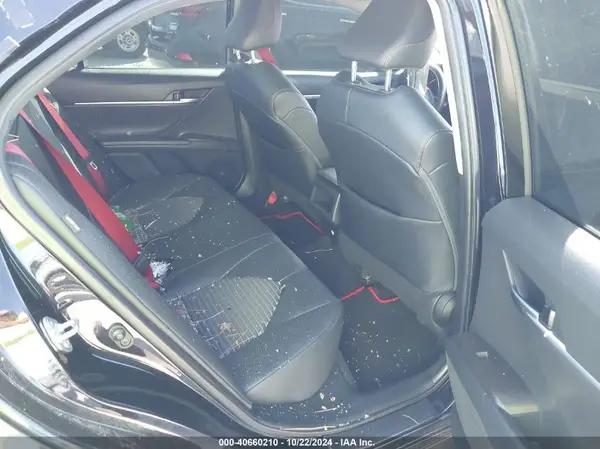 4T1KZ1AK2NU065402 2022 TOYOTA CAMRY - Image 8