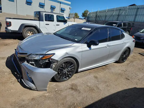 4T1KZ1AK2NU066761 2022 TOYOTA CAMRY - Image 1