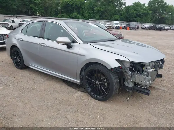 4T1KZ1AK2RU089981 2024 TOYOTA CAMRY - Image 1