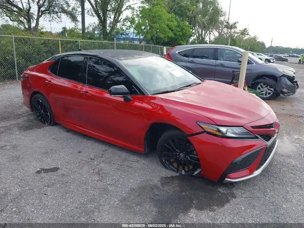 4T1KZ1AK2RU092492 2024 TOYOTA CAMRY - Image 1