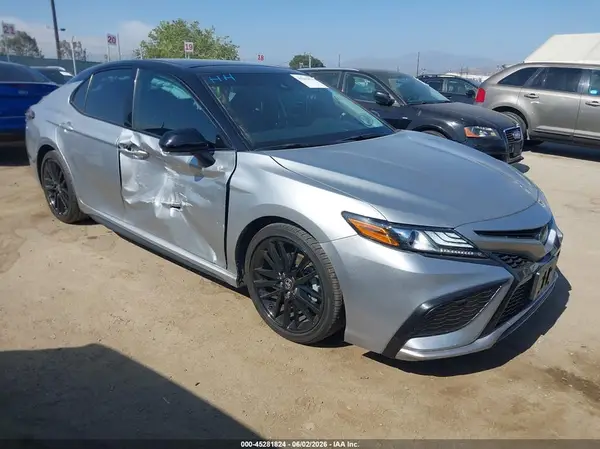 4T1KZ1AK2RU096221 2024 TOYOTA CAMRY - Image 1