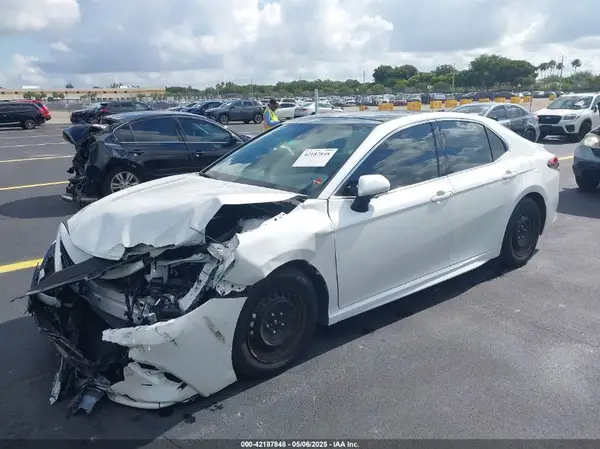 4T1KZ1AK2RU098373 2024 TOYOTA CAMRY - Image 2