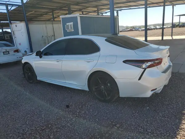 4T1KZ1AK2RU101515 2024 TOYOTA CAMRY - Image 2