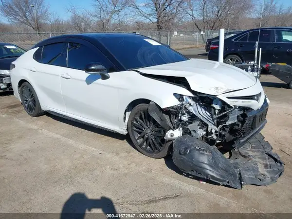 4T1KZ1AK2RU101787 2024 TOYOTA CAMRY - Image 1