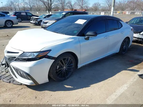 4T1KZ1AK2RU101787 2024 TOYOTA CAMRY - Image 2