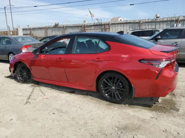 4T1KZ1AK2RU101904 2024 TOYOTA CAMRY - Image 2