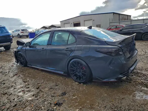 4T1KZ1AK2RU102356 2024 TOYOTA CAMRY - Image 2