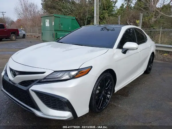 4T1KZ1AK2RU104141 2024 TOYOTA CAMRY - Image 2