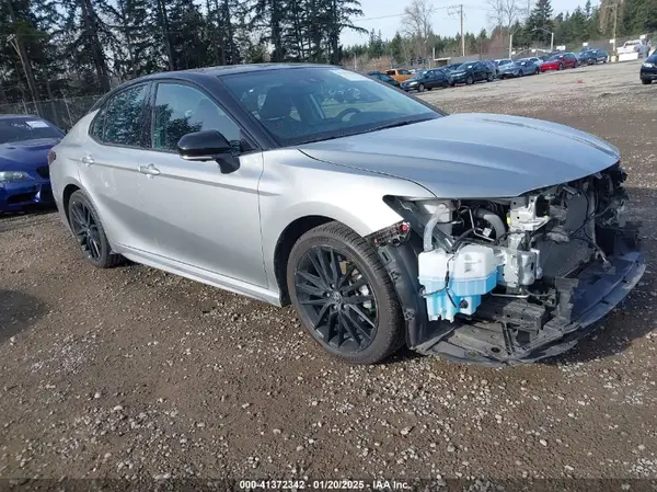 4T1KZ1AK3MU055055 2021 TOYOTA CAMRY - Image 1
