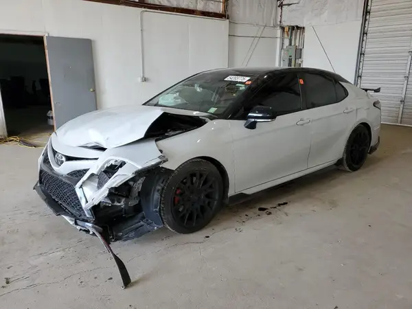 4T1KZ1AK3MU057551 2021 TOYOTA CAMRY - Image 1