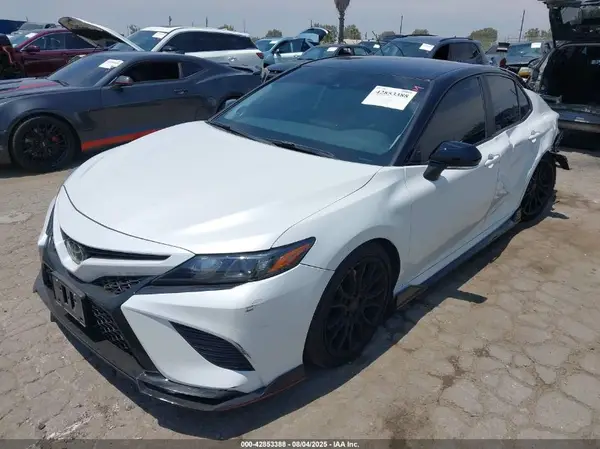 4T1KZ1AK3NU064436 2022 TOYOTA CAMRY - Image 2