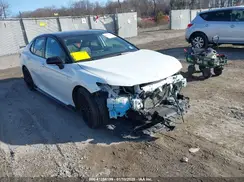 4T1KZ1AK3NU065781 2022 TOYOTA CAMRY