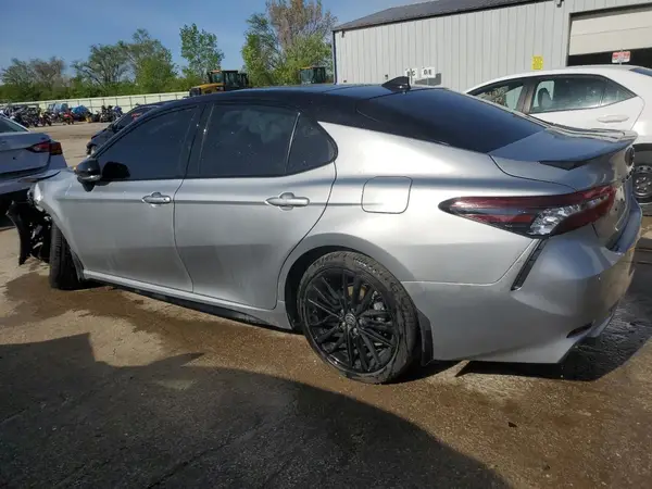 4T1KZ1AK3RU091156 2024 TOYOTA CAMRY - Image 2