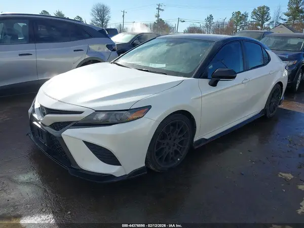 4T1KZ1AK3RU092596 2024 TOYOTA CAMRY - Image 2