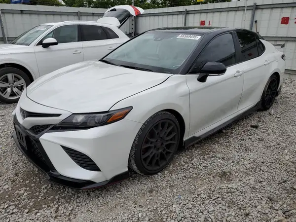 4T1KZ1AK3RU093568 2024 TOYOTA CAMRY - Image 1