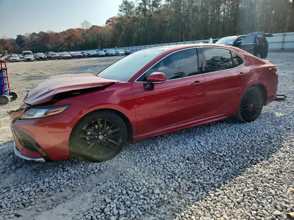 4T1KZ1AK3RU095515 2024 TOYOTA CAMRY - Image 1