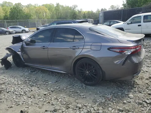 4T1KZ1AK3RU099516 2024 TOYOTA CAMRY - Image 2