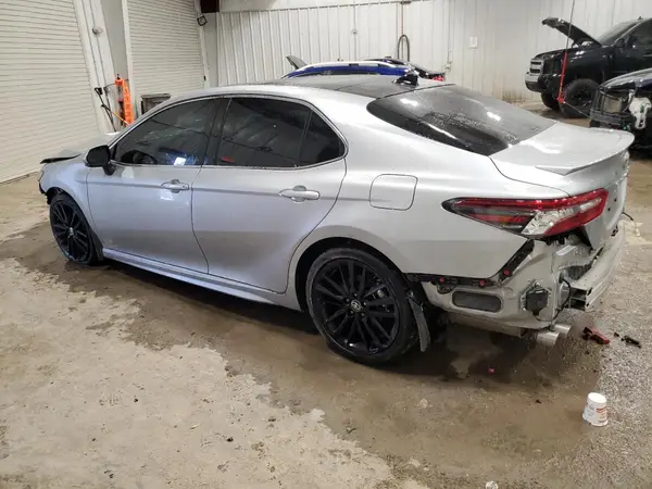 4T1KZ1AK3RU100776 2024 TOYOTA CAMRY - Image 2