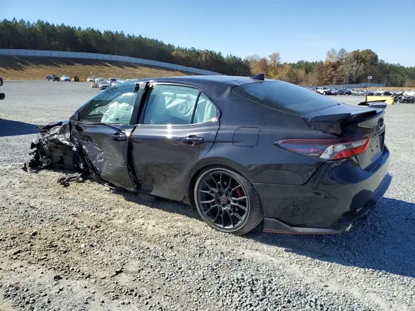 4T1KZ1AK3RU102947 2024 TOYOTA CAMRY - Image 2