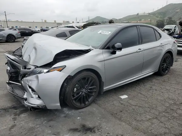 4T1KZ1AK3RU103659 2024 TOYOTA CAMRY - Image 1