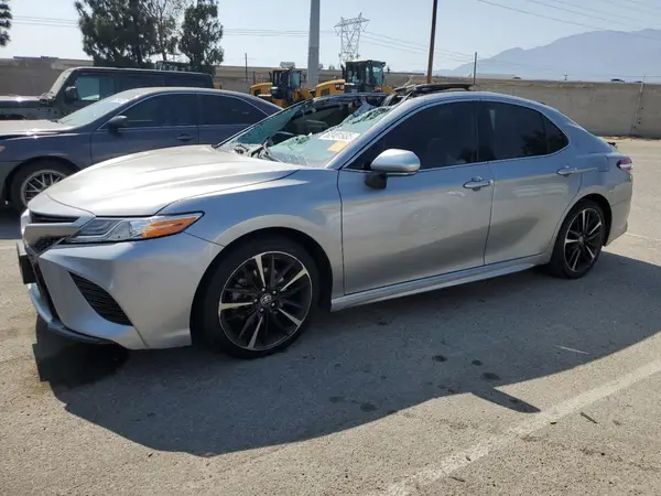 4T1KZ1AK4LU041390 2020 TOYOTA CAMRY - Image 1