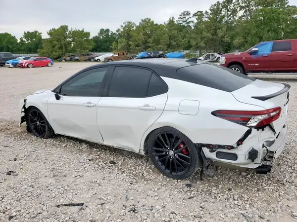 4T1KZ1AK4MU054030 2021 TOYOTA CAMRY - Image 2