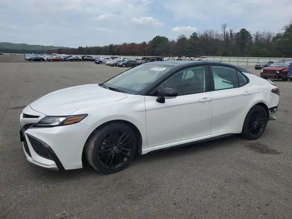 4T1KZ1AK4MU059390 2021 TOYOTA CAMRY - Image 1