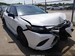 4T1KZ1AK4NU061660 2022 TOYOTA CAMRY