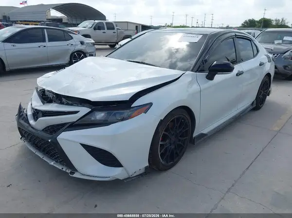 4T1KZ1AK4NU068544 2022 TOYOTA CAMRY - Image 2