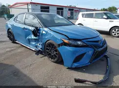 4T1KZ1AK4NU070035 2022 TOYOTA CAMRY