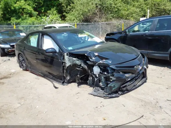 4T1KZ1AK4PU086755 2023 TOYOTA CAMRY - Image 1