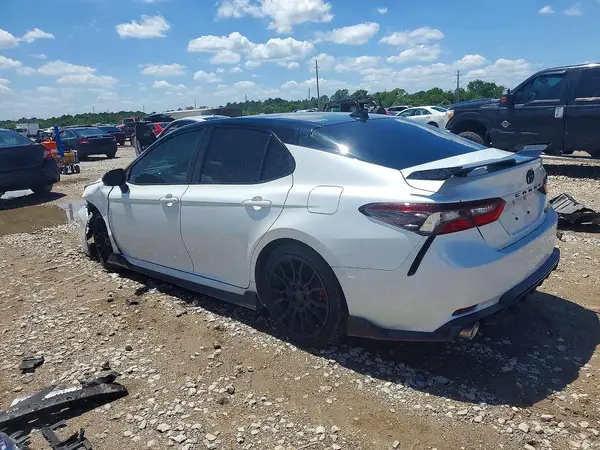 4T1KZ1AK4RU093806 2024 TOYOTA CAMRY - Image 2