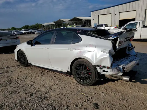 4T1KZ1AK4RU099623 2024 TOYOTA CAMRY - Image 2