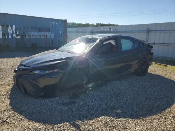 4T1KZ1AK4RU100821 2024 TOYOTA CAMRY - Image 1