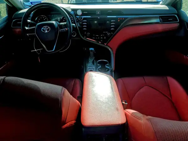 4T1KZ1AK5LU035761 2020 TOYOTA CAMRY - Image 8