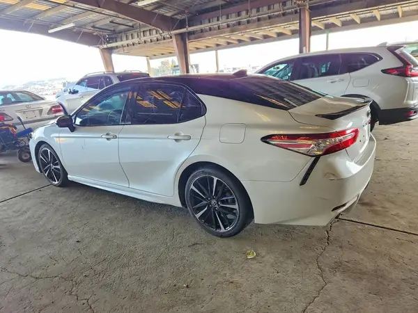 4T1KZ1AK5LU042368 2020 TOYOTA CAMRY - Image 2