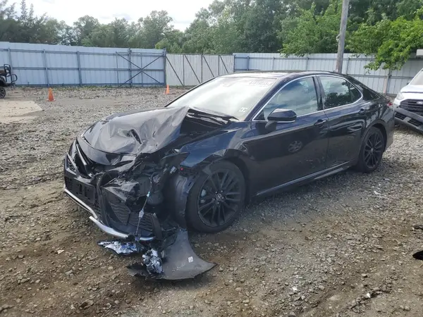 4T1KZ1AK5MU051895 2021 TOYOTA CAMRY - Image 1