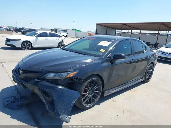 4T1KZ1AK5MU056868 2021 TOYOTA CAMRY - Image 2