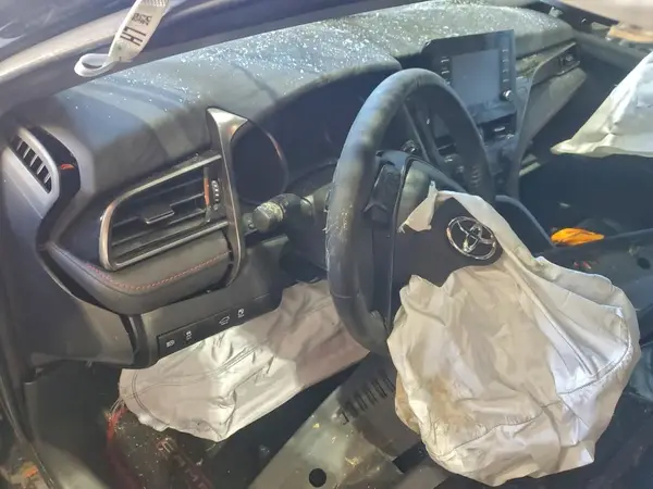 4T1KZ1AK5MU060273 2021 TOYOTA CAMRY - Image 8