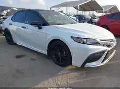 4T1KZ1AK5NU063014 2022 TOYOTA CAMRY