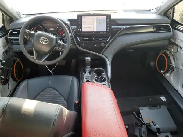 4T1KZ1AK5NU063658 2022 TOYOTA CAMRY - Image 8