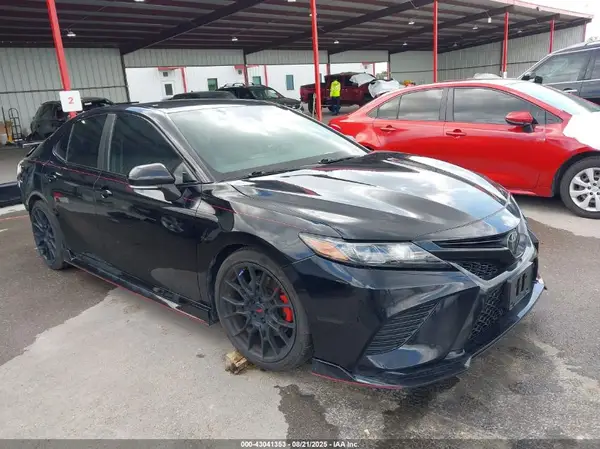4T1KZ1AK5NU067662 2022 TOYOTA CAMRY - Image 1