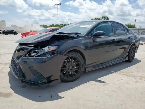 4T1KZ1AK5NU070013 2022 TOYOTA CAMRY - Image 1