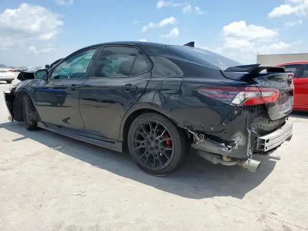 4T1KZ1AK5NU070013 2022 TOYOTA CAMRY - Image 2