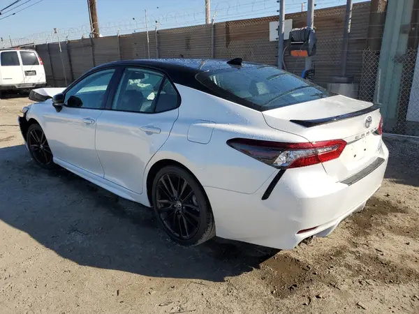 4T1KZ1AK5PU074016 2023 TOYOTA CAMRY - Image 2