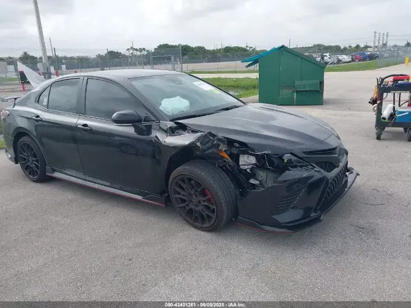 4T1KZ1AK5PU087557 2023 TOYOTA CAMRY - Image 1