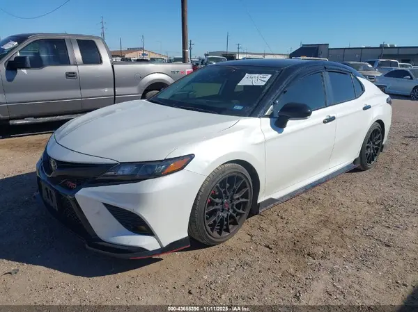 4T1KZ1AK5RU096231 2024 TOYOTA CAMRY - Image 2