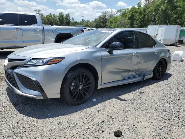 4T1KZ1AK5RU097542 2024 TOYOTA CAMRY - Image 1